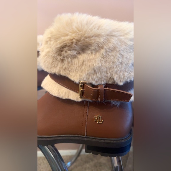 New Lauren Ralph Lauren Fur-Lined Ankle Boots - Picture 4 of 8
